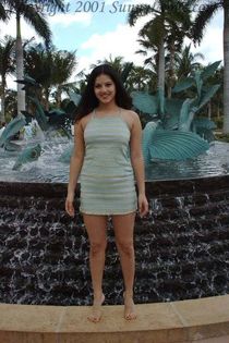 Dark haired girl Raven Bay